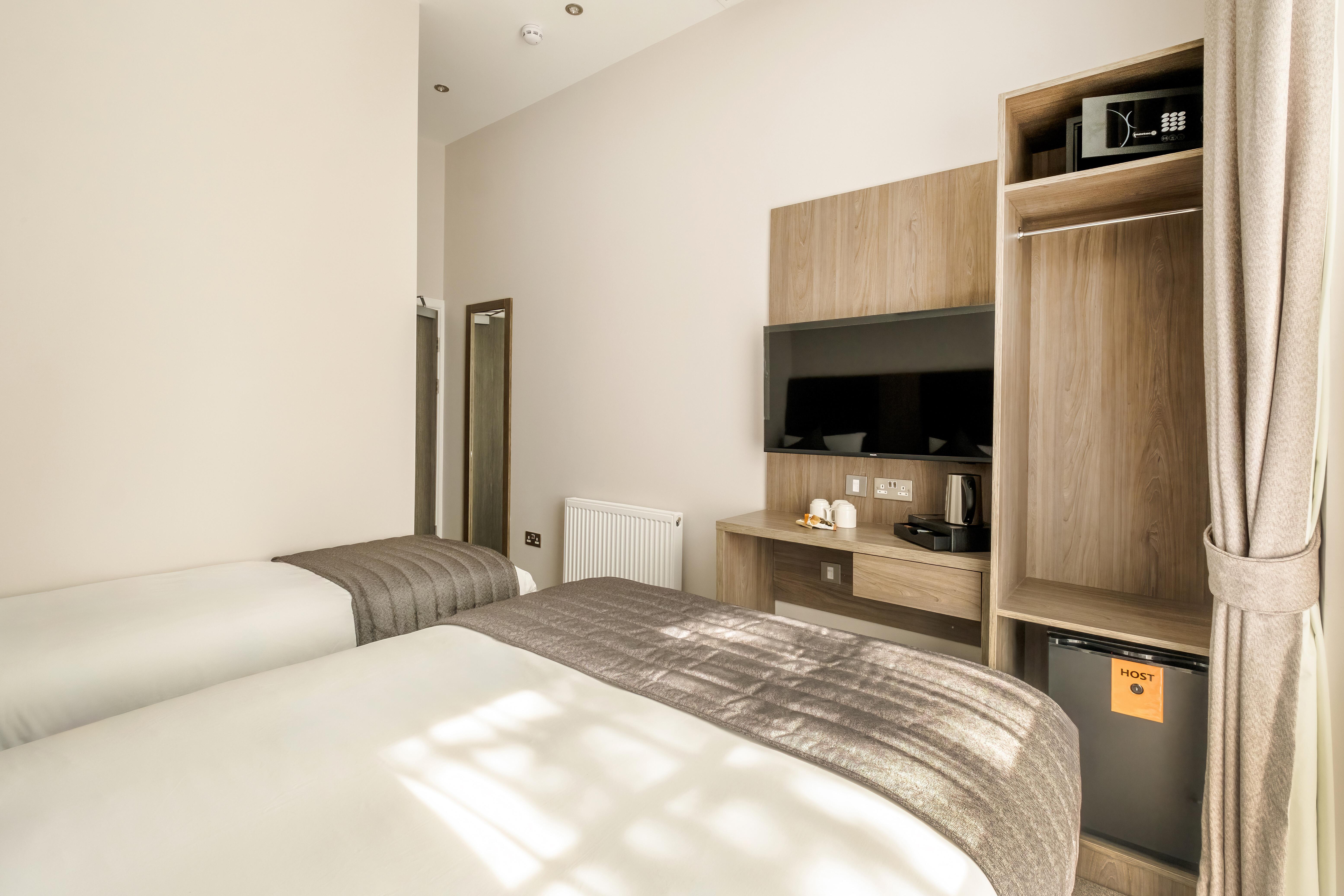 Reem Hotel Лондон Екстер'єр фото