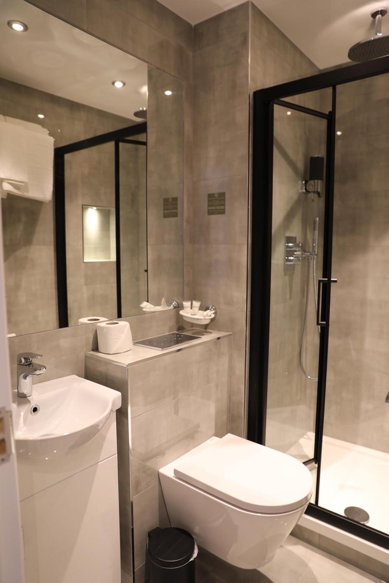 Reem Hotel Лондон Екстер'єр фото