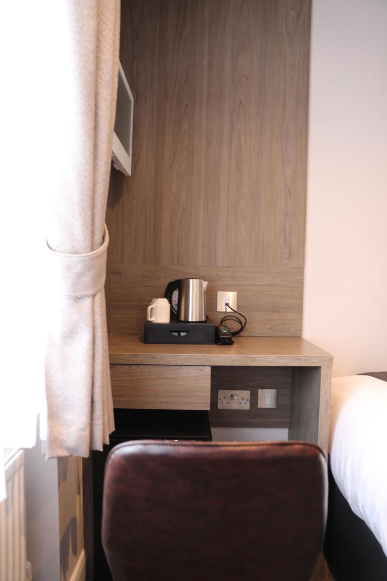 Reem Hotel Лондон Номер фото