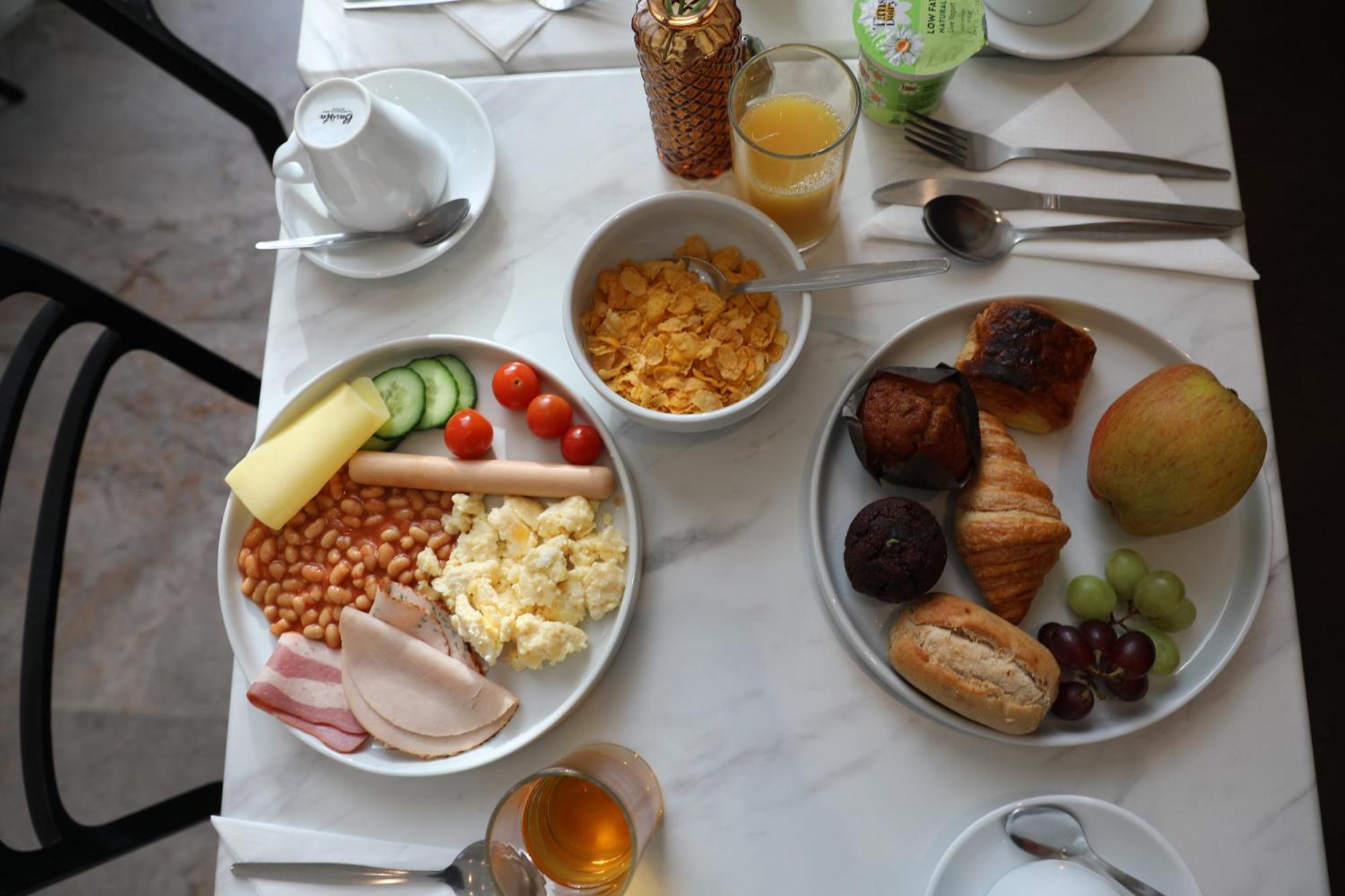 Reem Hotel Лондон Екстер'єр фото