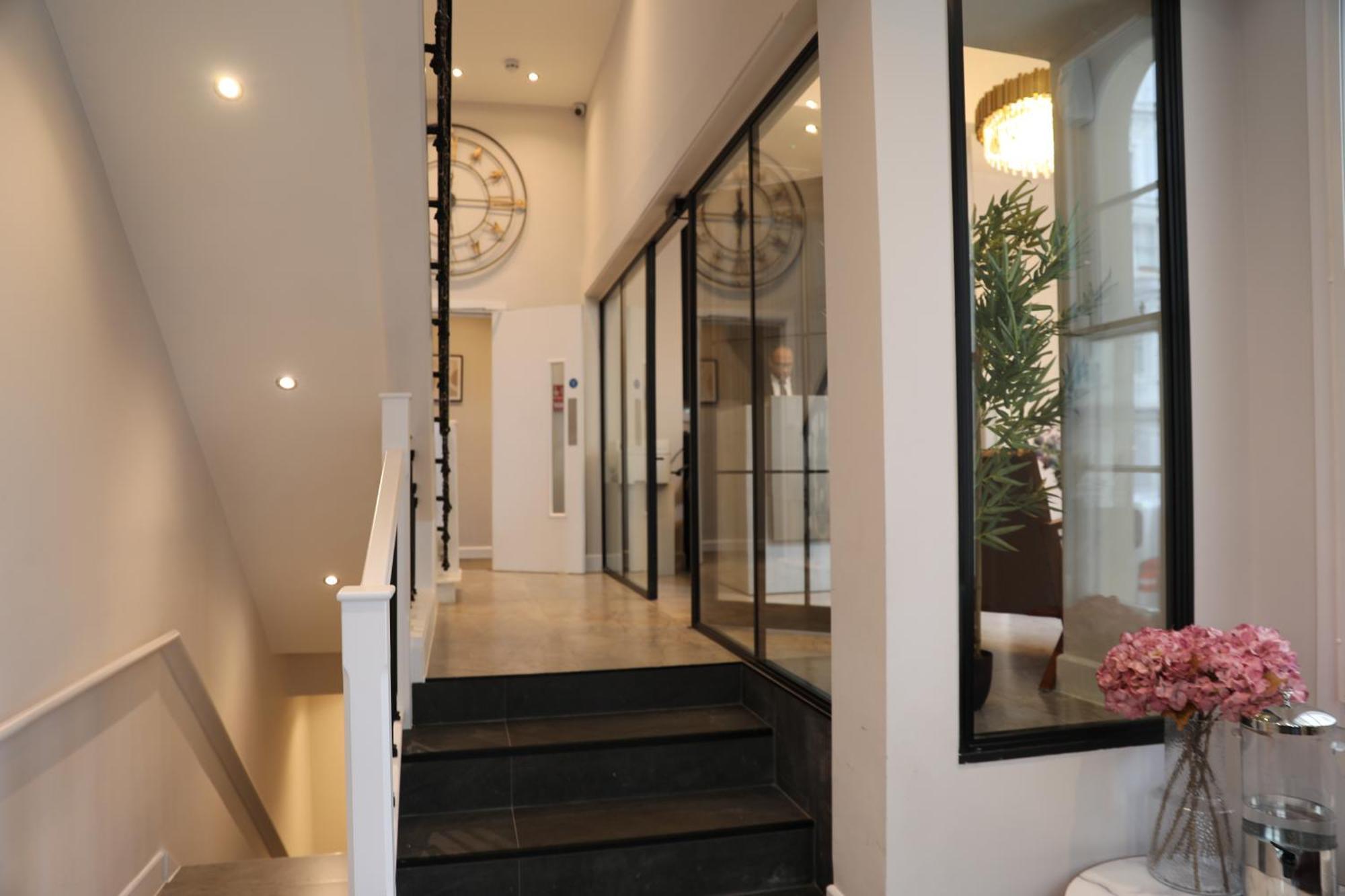 Reem Hotel Лондон Екстер'єр фото